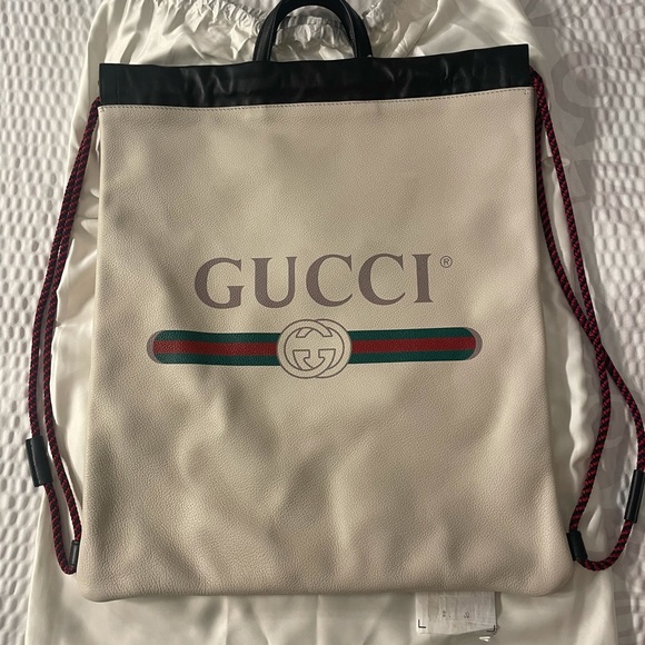 GUCCI Printed Logo Leather Backpack White - Picture 5 of 11